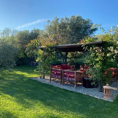 Bed & Breakfast Agriturismo La Cervaiola Piccola Dimora Di Campagna *