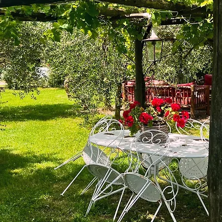Agriturismo La Cervaiola Piccola Dimora Di Campagna Bed & Breakfast *