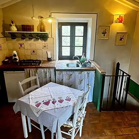 Bed and Breakfast Dimora Di Campagna La Cervaiola Porano