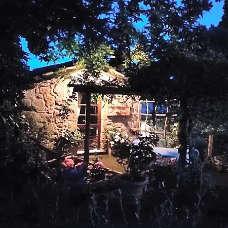 Bed and Breakfast Dimora Di Campagna La Cervaiola 3*