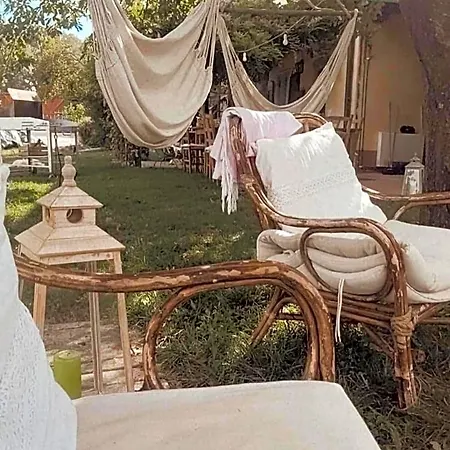 Dimora Di Campagna La Cervaiola Bed and Breakfast