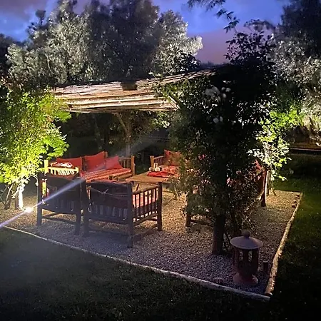 Bed and Breakfast Dimora Di Campagna La Cervaiola 3*
