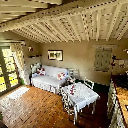 Dimora Di Campagna La Cervaiola 3*