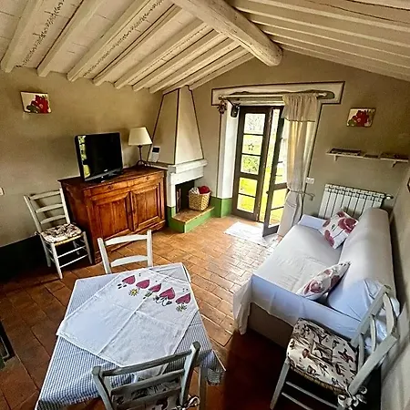 Dimora Di Campagna La Cervaiola