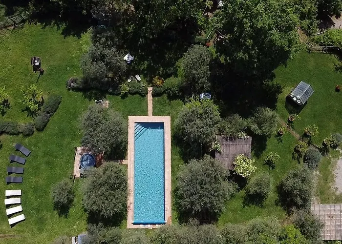 Bed & Breakfast La Cervaiola 4*