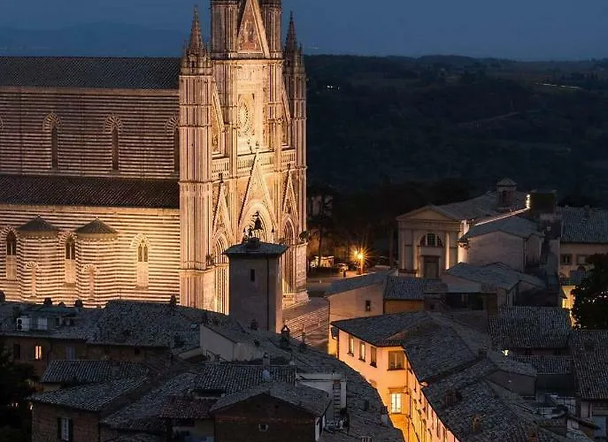 Bed & Breakfast La Cervaiola 4*